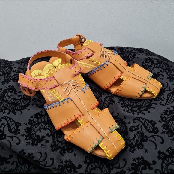 Farm Rio Caramel Palm Tree Strap Sandals NWOT Women's US 9 Bohemian Leather - Picture 3 of 14